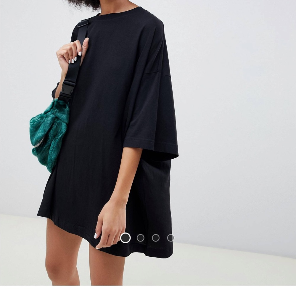 WEEKDAY T shirt dress